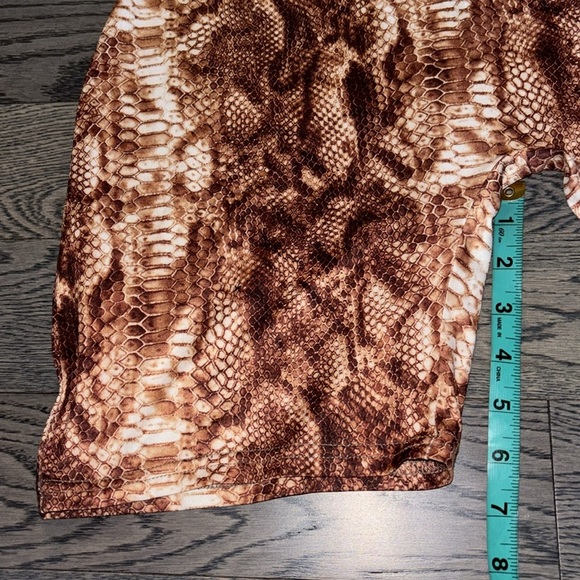 SHEIN Snake skin romper playsuit Sz Large - Picture 7 of 14